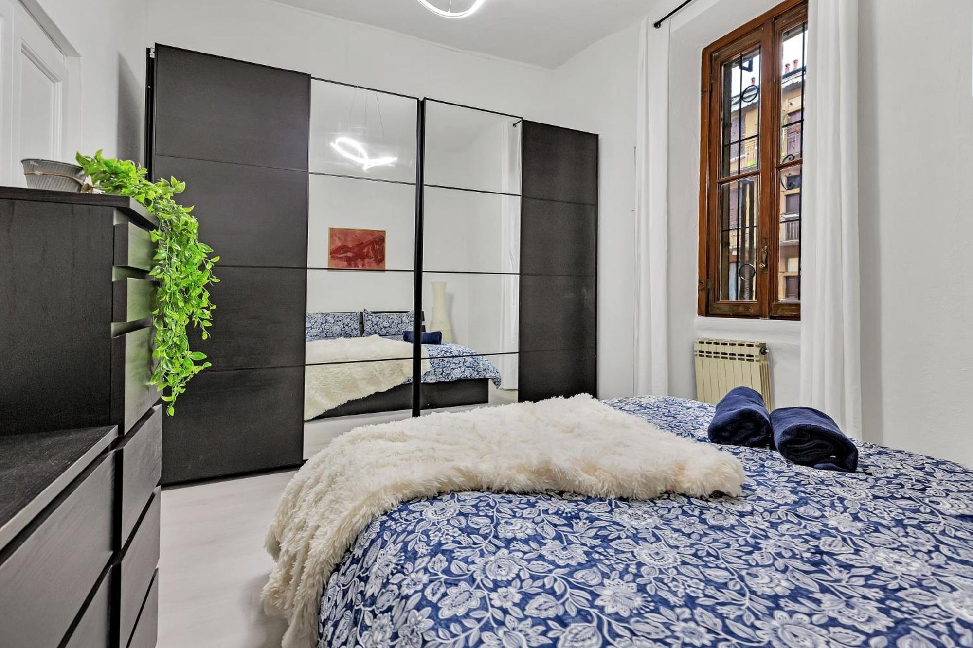 Charming And Large - 4 People - Fiera & Duomo Apartment Mailand